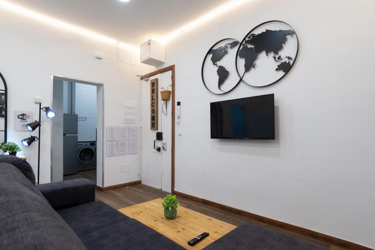 Vip Cervantes, By Monaro***** Madrid Bagian luar foto