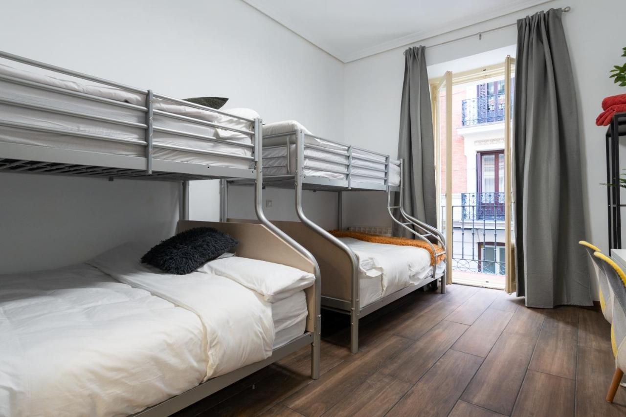 Vip Cervantes, By Monaro***** Madrid Bagian luar foto