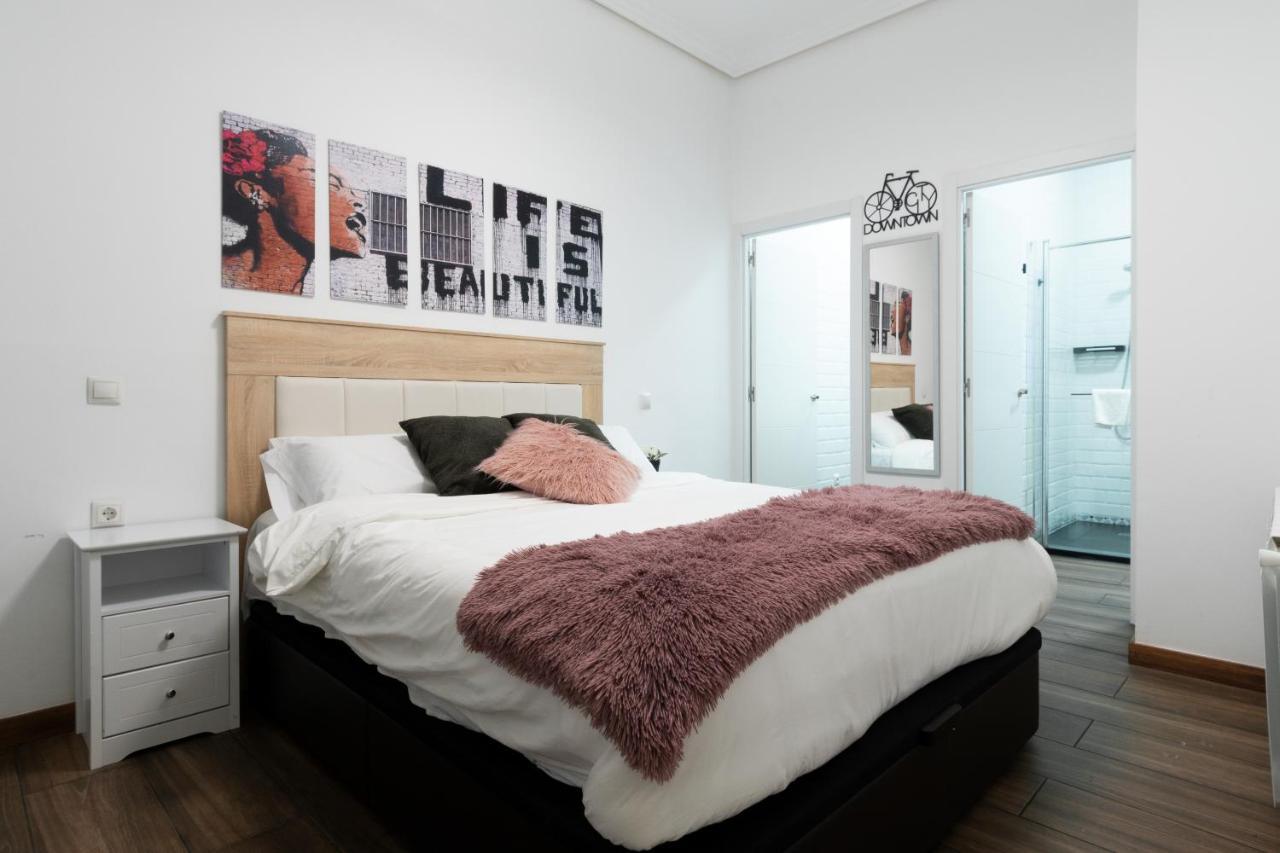 Vip Cervantes, By Monaro***** Madrid Bagian luar foto