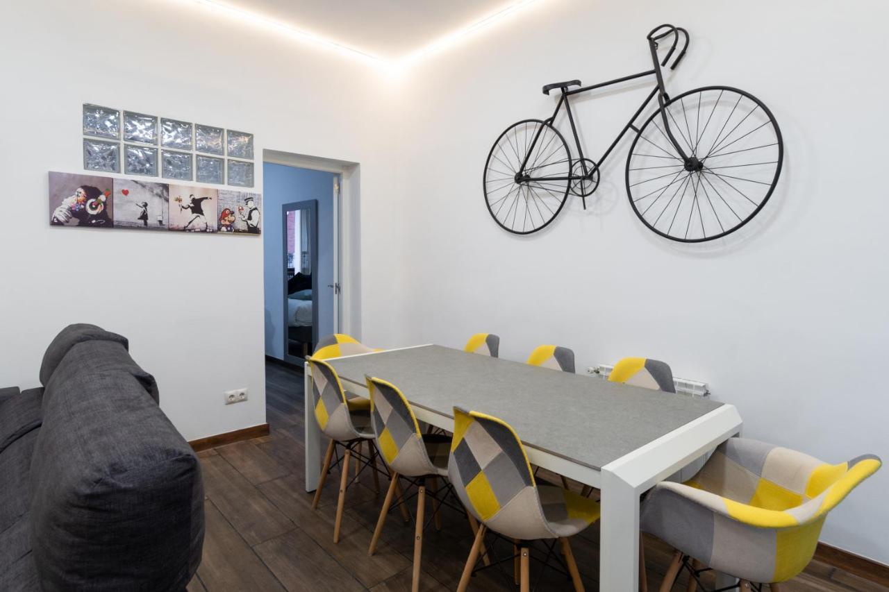 Vip Cervantes, By Monaro***** Madrid Bagian luar foto