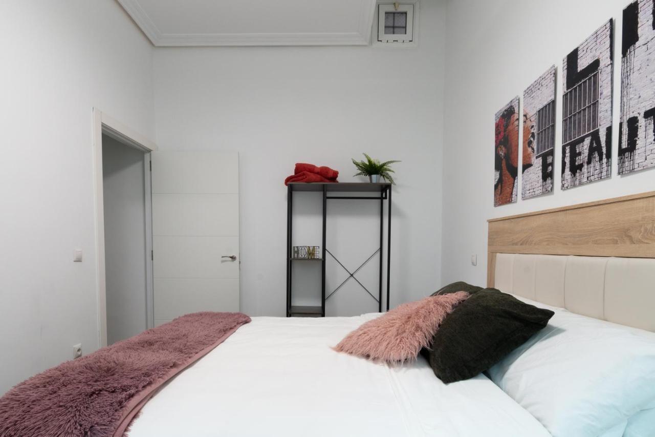 Vip Cervantes, By Monaro***** Madrid Bagian luar foto