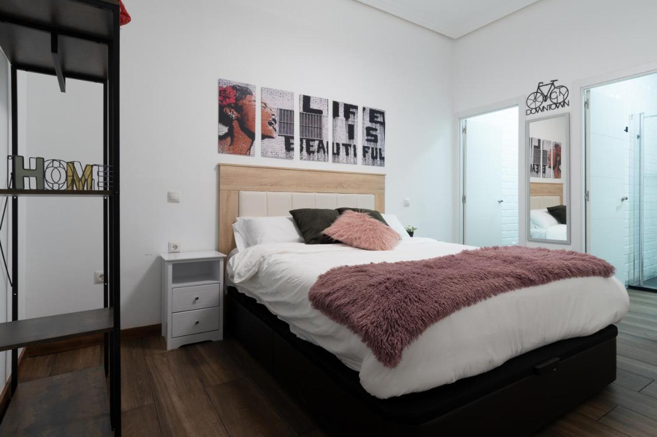Vip Cervantes, By Monaro***** Madrid Bagian luar foto