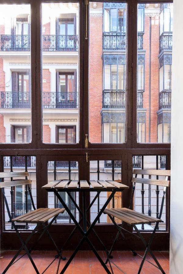 Vip Cervantes, By Monaro***** Madrid Bagian luar foto